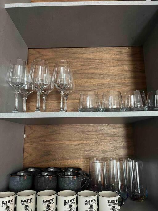 Top Central Design, 2 Bedroom, Ndk, Free Secured Parking Sofia Esterno foto